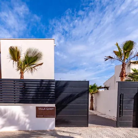 Inmovecos De Lujo Con Piscina Privada Gawy