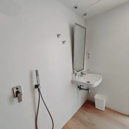 Inmovecos De Lujo Con Piscina Privada Gawy